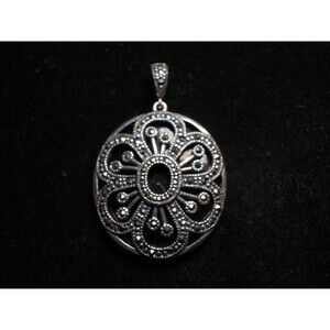 Sterling Silver 925 Large Fillagree Black Onyx Pendant 11.2 Grams